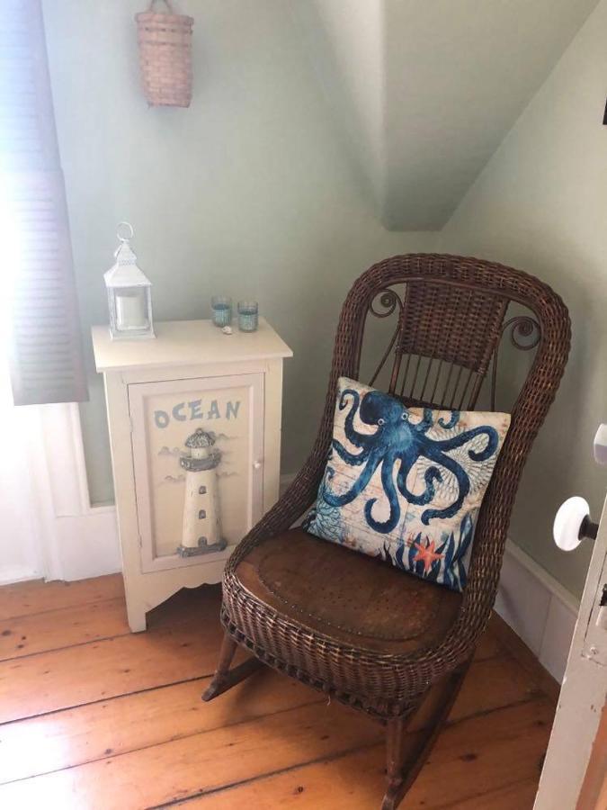 Fisherman'S Daughter B&B Mahone Bay Esterno foto
