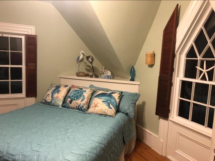 Fisherman'S Daughter B&B Mahone Bay Esterno foto
